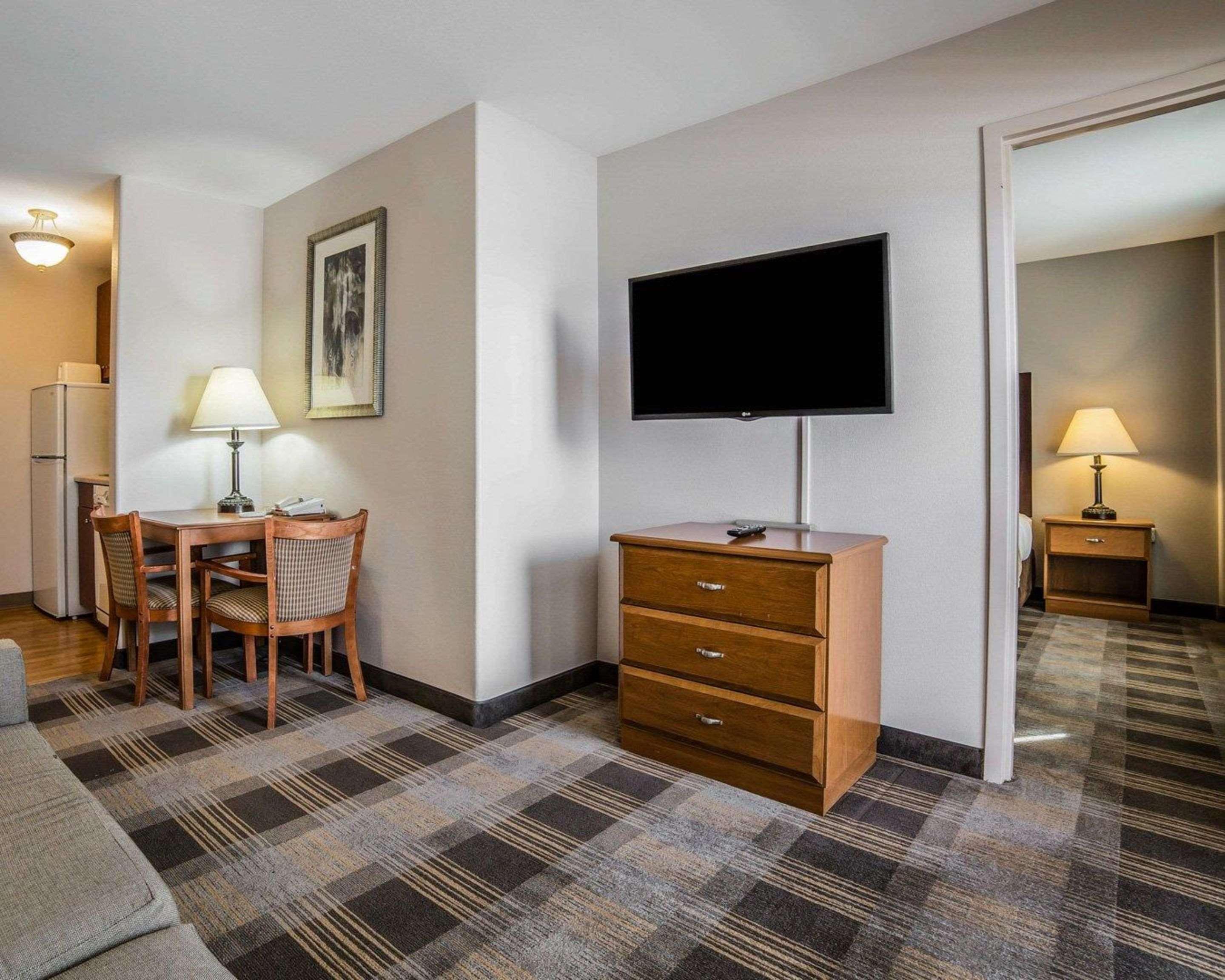 Mainstay Suites Каспер Екстер'єр фото